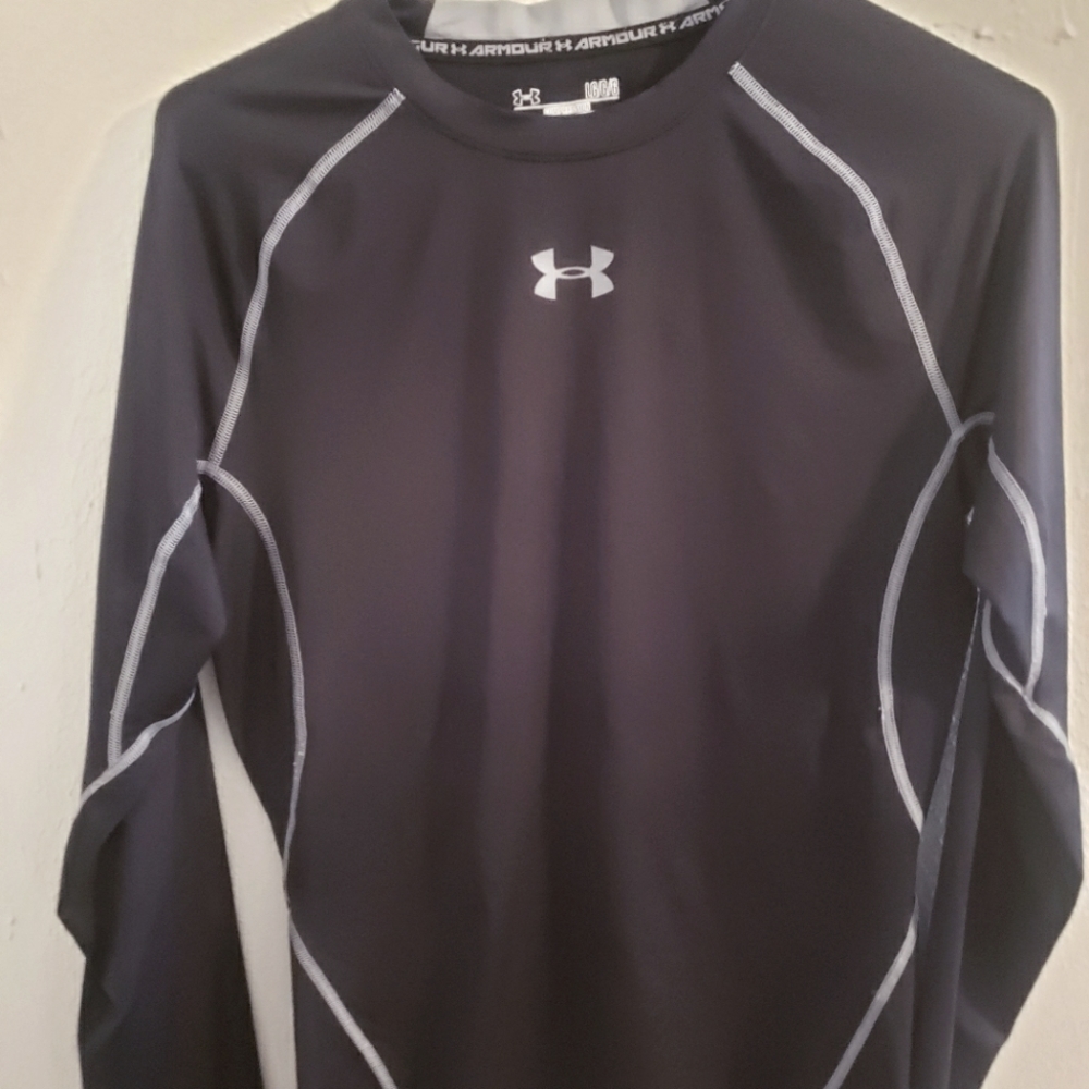 Under Armour Compression shirt large